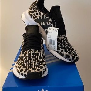 Adidas Swift Run Sneakers 9.5 Leopard Print NWT